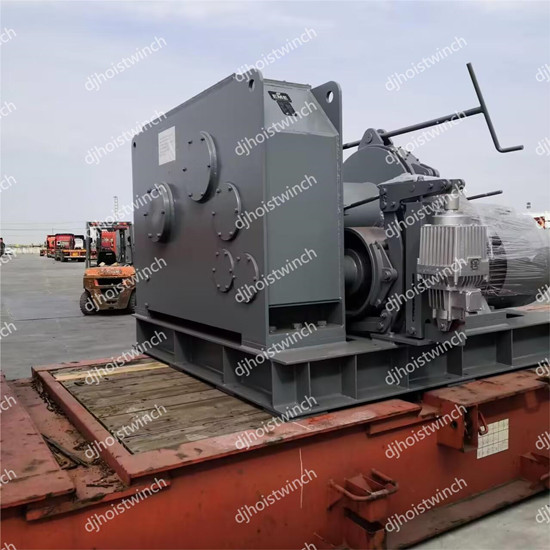 4 Sets of 25 Ton Mooring Winches Shipped to UAE