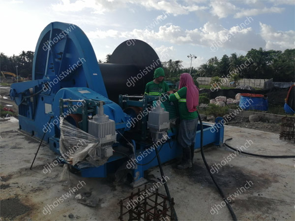 50-ton-electric-winches.jpg